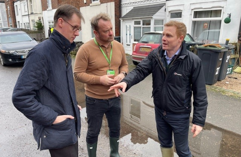 Flood Minister on Vale Road